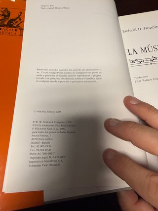 La Música Medieval - Richard H. Hoppin
