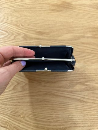 Cartera y llavero