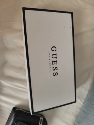 Cartera Organizadora Guess Negra