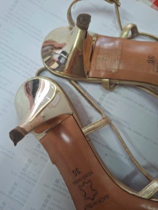 Scarpe eleganti donna oro vintage