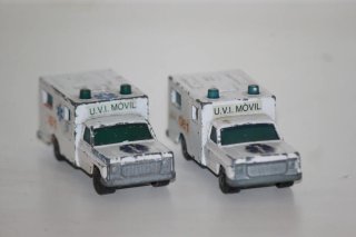 Miniatura Matchbox Ambulancia
