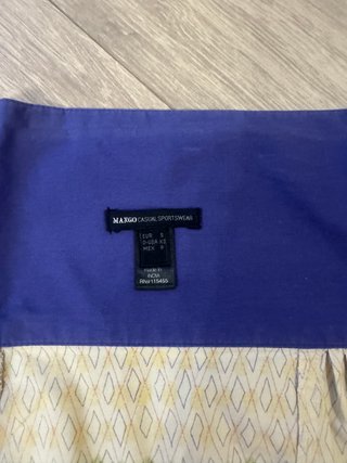 Falda cruzada Mango estampada T.38