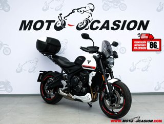 TRIUMPH TRIDENT 660 ¿A2?
