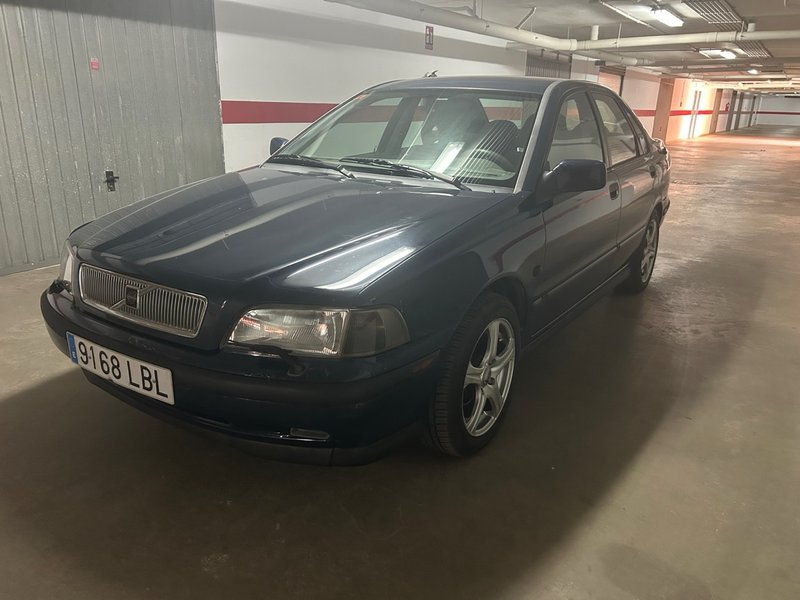 Volvo S40 1997 - foto 1