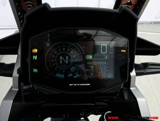SUZUKI V-STROM 1050 XT