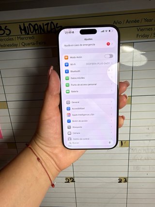 iPhone 16 Pro Max titanio desierto