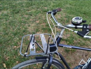 Bicicleta urbana con silla infantil