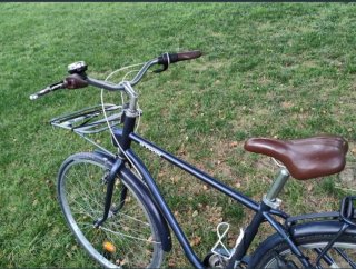 Bicicleta urbana con silla infantil