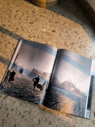 Robert Capa. Libro de fotografías