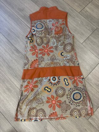 Vestido corto sin mangas Talla M