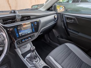 Toyota Auris 2016