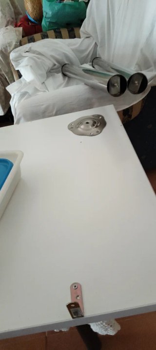 Mesa de Cocina Ikea Blanca y Metal, fija