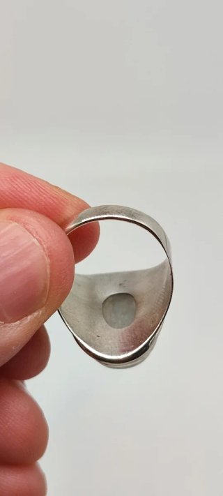 Anillo de Plata y Piedra Luna.
