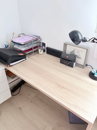 Escritorio madera natural y blanco