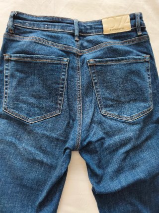 Vaqueros Stradivarius Talla 38