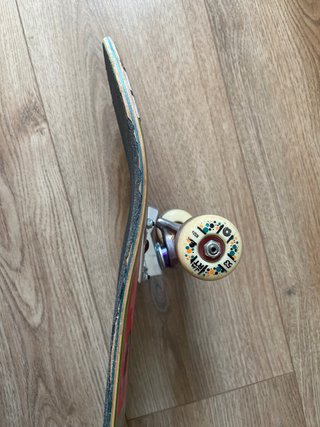 Skate Habitat y Ejes Venture Hollow High 8.125
