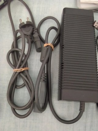 Xbox 360 Completa con Accesorios