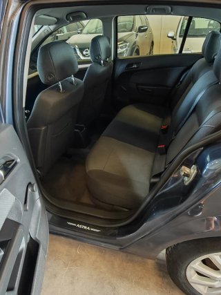 Opel Astra 2 años de garantía