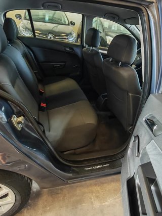 Opel Astra 2 años de garantía