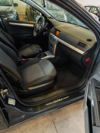 Opel Astra 2 años de garantía