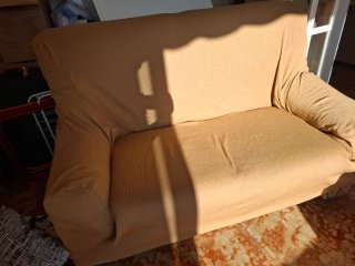 Negociable. Sofas de 2 y 3 plazas.Junto o separad