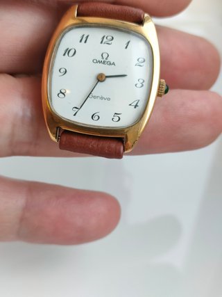 Omega Genève Reloj Dama Oro Cuero