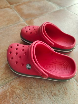 Zapatillas Crocs Rojas Niño Talla 33-34