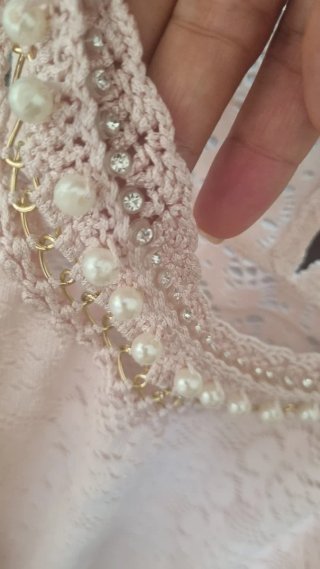 Top rosa con perle piu collana regalo
