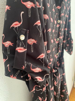 Vestido camisero flamenco negro y rosa