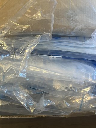 Sacchetti sottovuoto per vestiti con pompa elettrica MONVANE