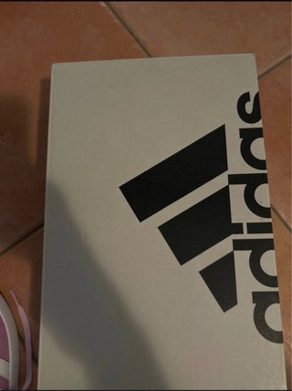 Scarpe Adidas camoscio rosa n. 35