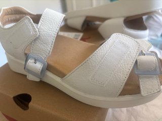 Sandalias Ara Blancas Talla 38 Nuevas