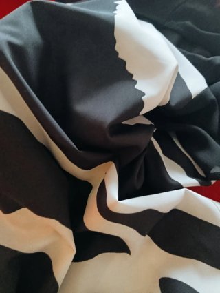 Vestido chic estampado cebra