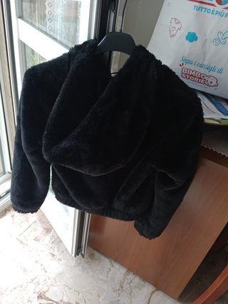 Pull&Bear Pelliccia Sintetica Nera XS