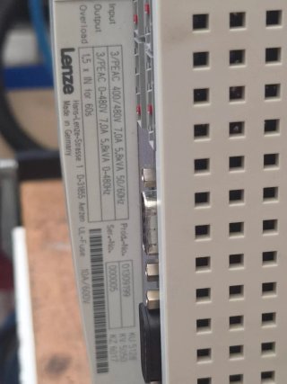 Variador Lenze EVS9324-F