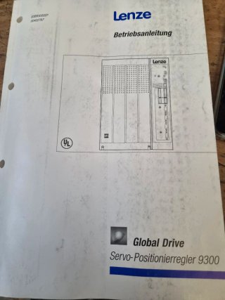Variador Lenze EVS9324-F