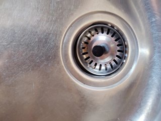 Fregadero y Fuegos. de cocina metálico plateado