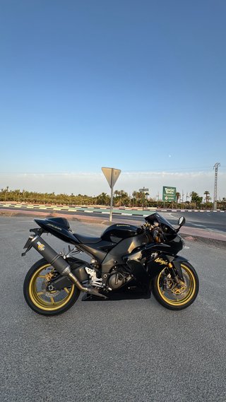 Kawasaki ZX-10R 2004 | 184 CV | 3 llaves