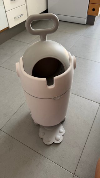 Cubo pañales Olmitos Antiolor Blanco y Gris