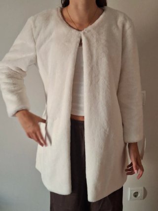 Abrigo blanco polar para vestir