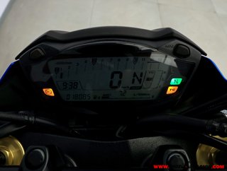 SUZUKI GSX-S 750