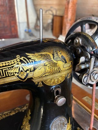 Máquina de coser Singer antigua