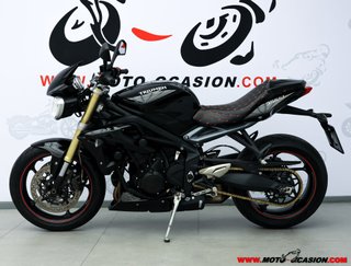 TRIUMPH STREET TRIPLE 675 ¿A2?