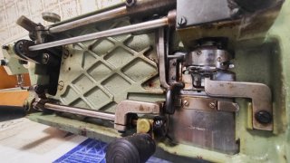 Máquina de coser Alfa 102-300