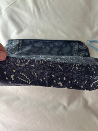 Neceser azul estampado bandana