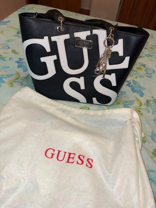 Bolso Guess Negro y Blanco Original