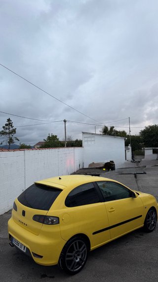 SEAT IBIZA CUPRA R