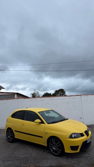 SEAT IBIZA CUPRA R