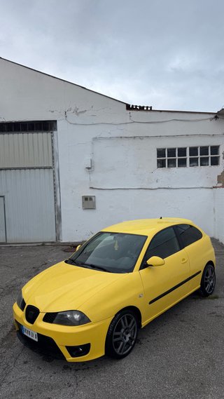 SEAT IBIZA CUPRA R
