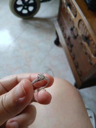 Anello con pietra argento